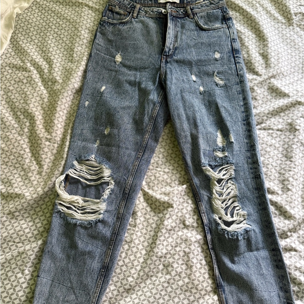 Zara Distressed Blue Jeans for Women